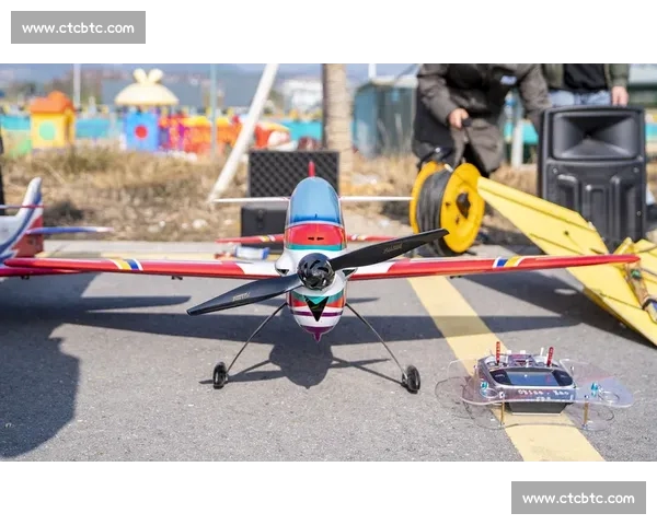 800 少年逐浪赛场：航模里的海洋梦